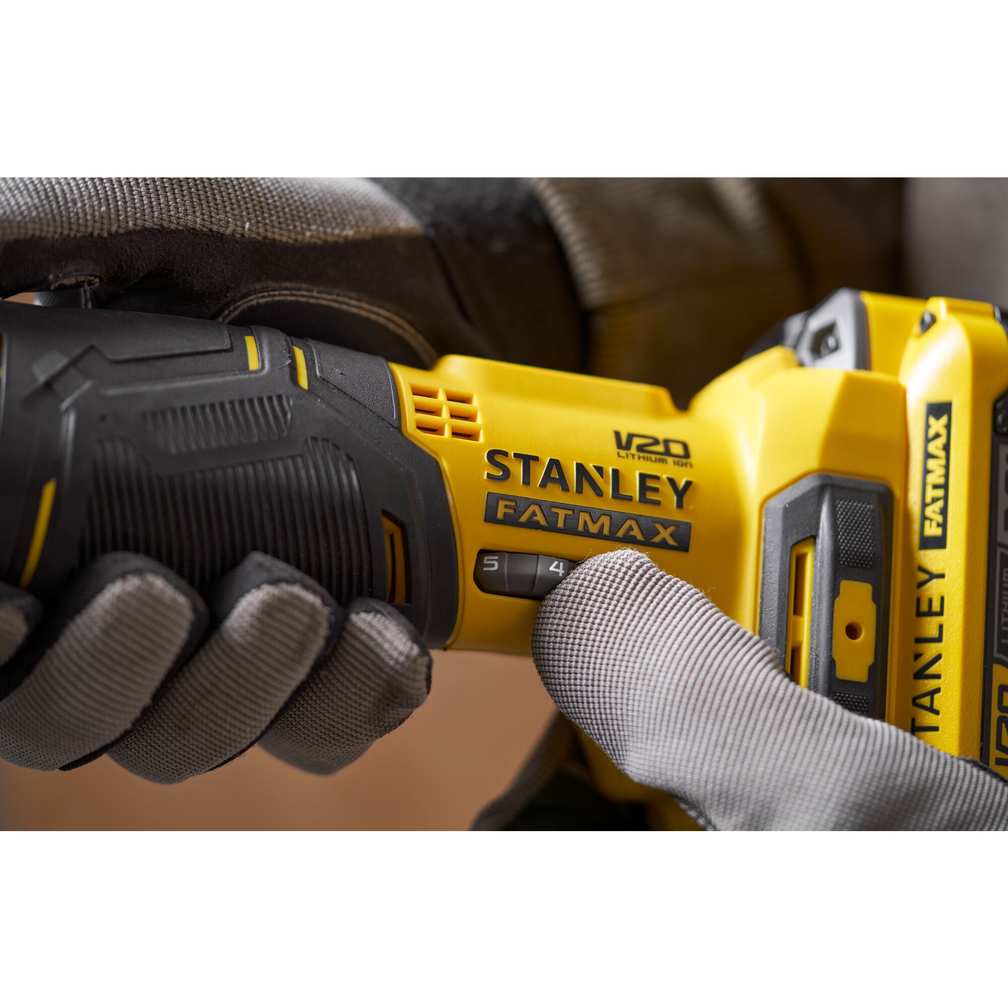 UTENSILE MULTIFUNZIONE V20 LITIO 18V | STANLEY